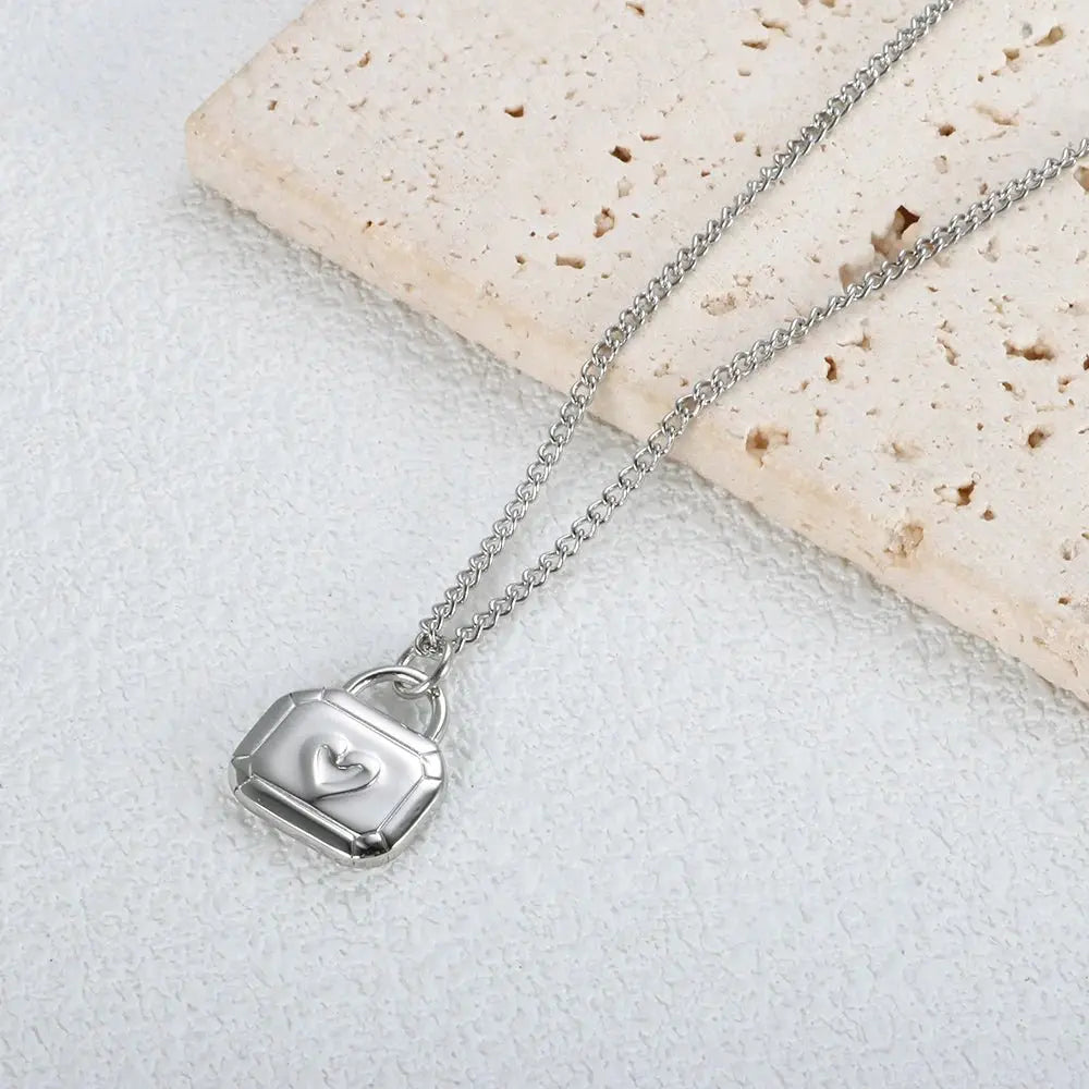 Stainless Steel Heart-shaped Pendant Necklace Metal Waterproof Jewelry For Women - HONORABLE VETERANS SOLUTIONS