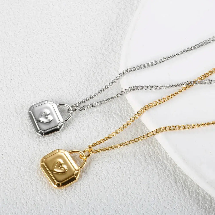Stainless Steel Heart-shaped Pendant Necklace Metal Waterproof Jewelry For Women - HONORABLE VETERANS SOLUTIONS