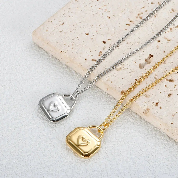 Stainless Steel Heart-shaped Pendant Necklace Metal Waterproof Jewelry For Women - HONORABLE VETERANS SOLUTIONS